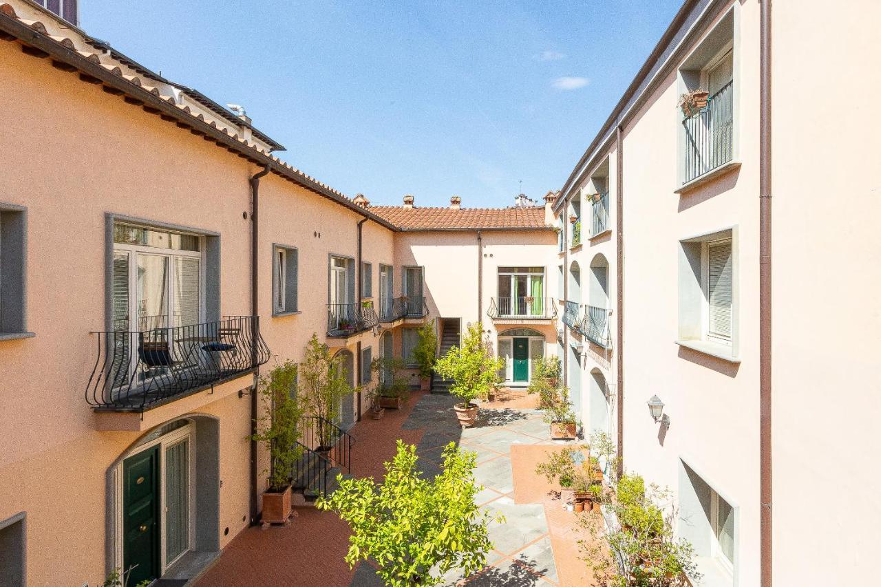 Palazzo Ghibellina 2 By Rental In Florens Exteriör bild