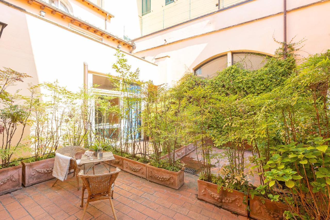Palazzo Ghibellina 2 By Rental In Florens Exteriör bild